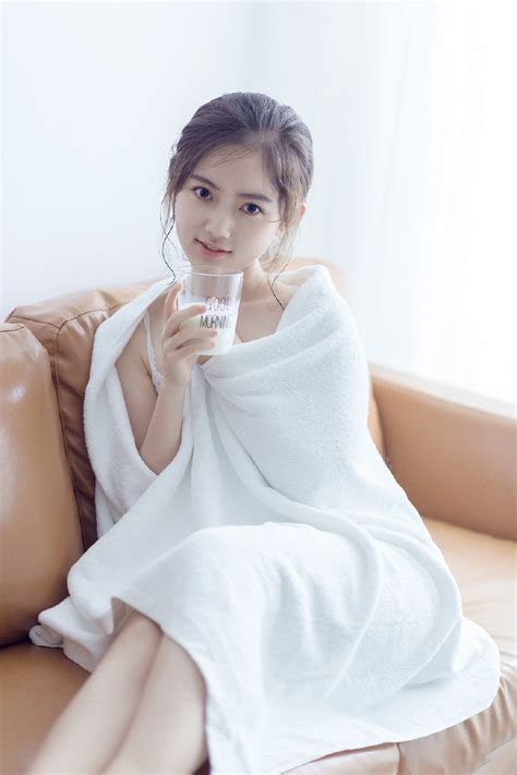 花样滑冰大奖赛总决赛 中国队包揽青年组双人滑冠亚军